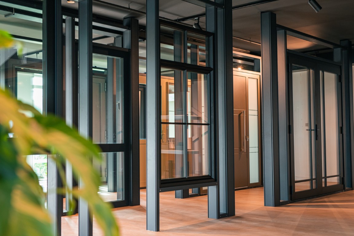 Kunststof en aluminium kozijnen showroom Leeuwarden