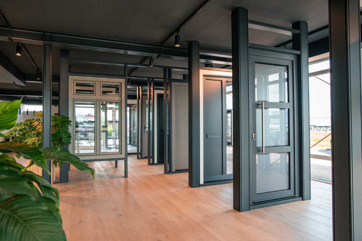 Kunststof en aluminium kozijnen showroom Leeuwarden