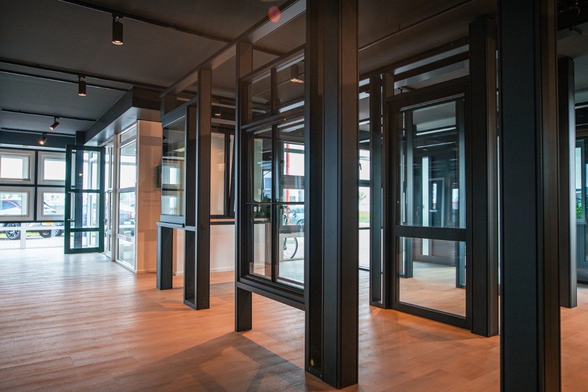 Kunststof en aluminium kozijnen showroom Leeuwarden